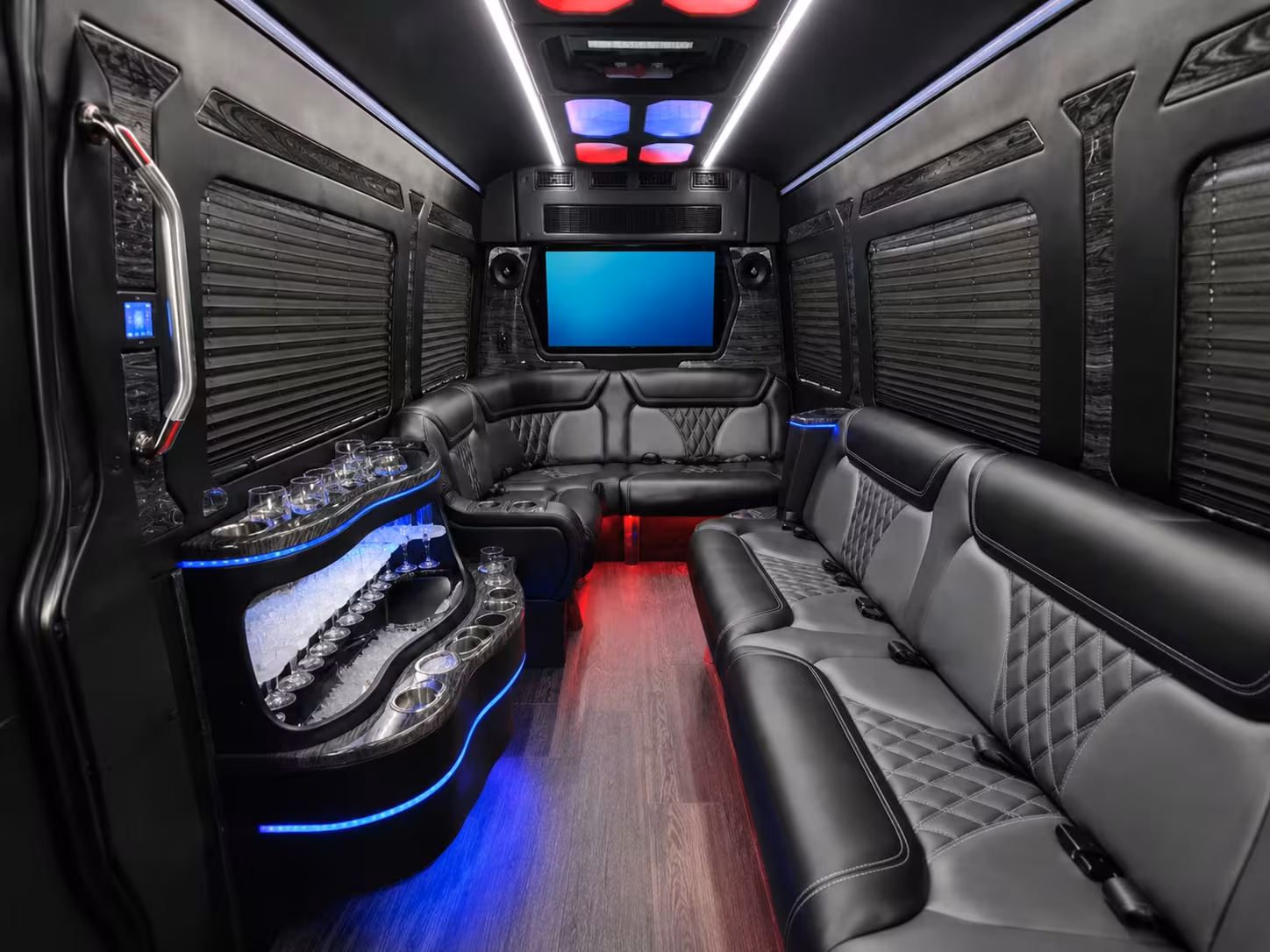 kansas city game day bus rentals to arrowhead and sporting park