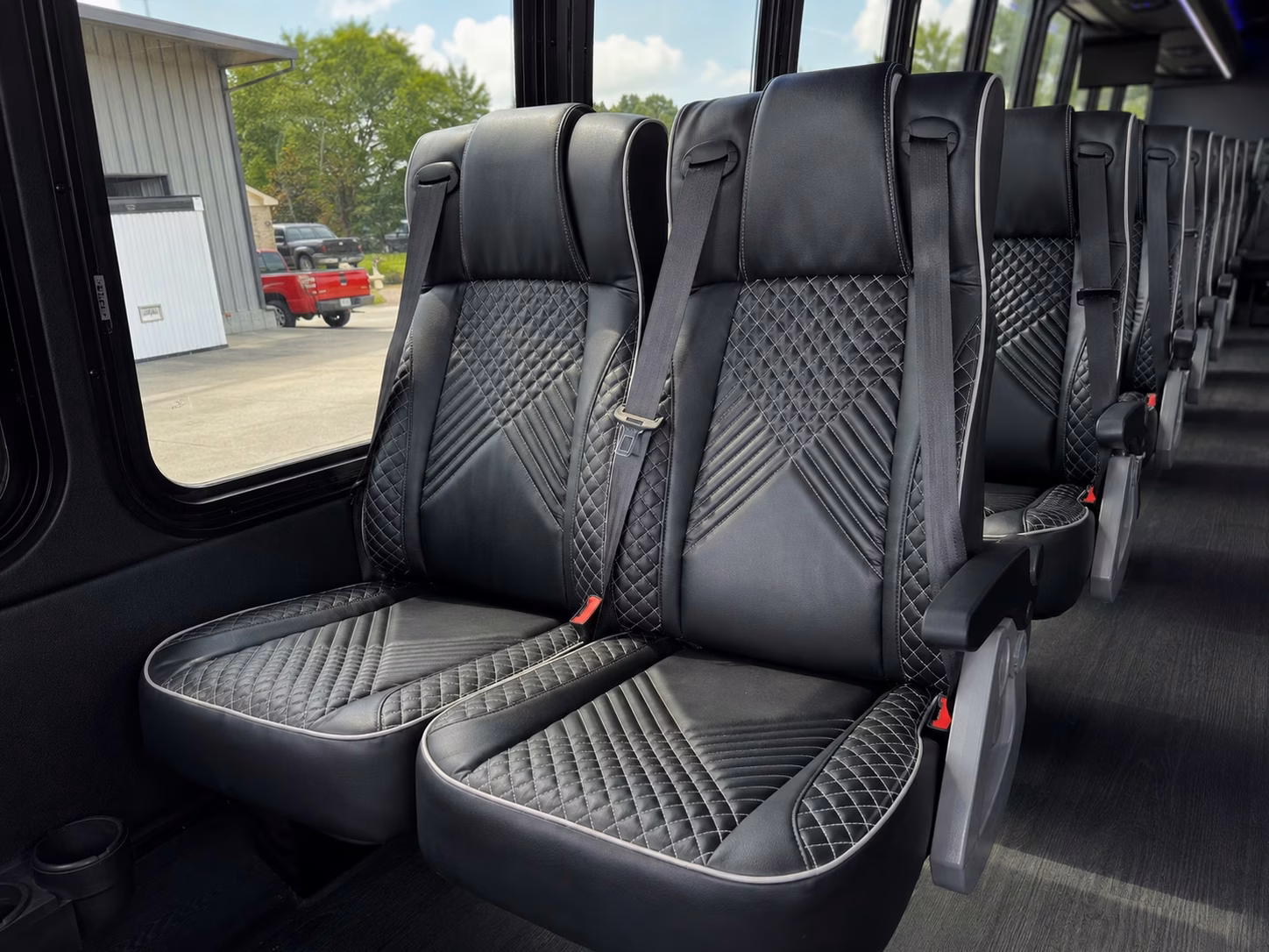 kansas city wedding charter buses for every stop of the day